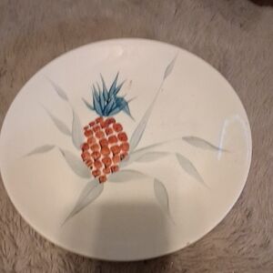 Ridgway Studios decorative Plate with Pineapple Design X5